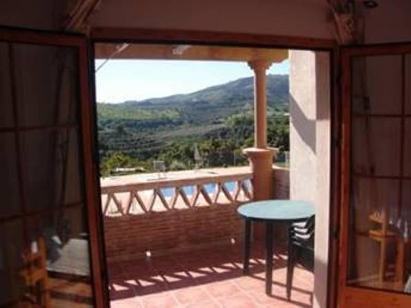 Apartamentos Las Colinas Velez Malaga Oda fotoğraf