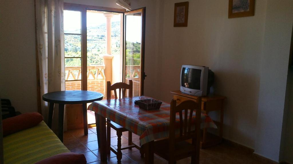 Apartamentos Las Colinas Velez Malaga Dış mekan fotoğraf